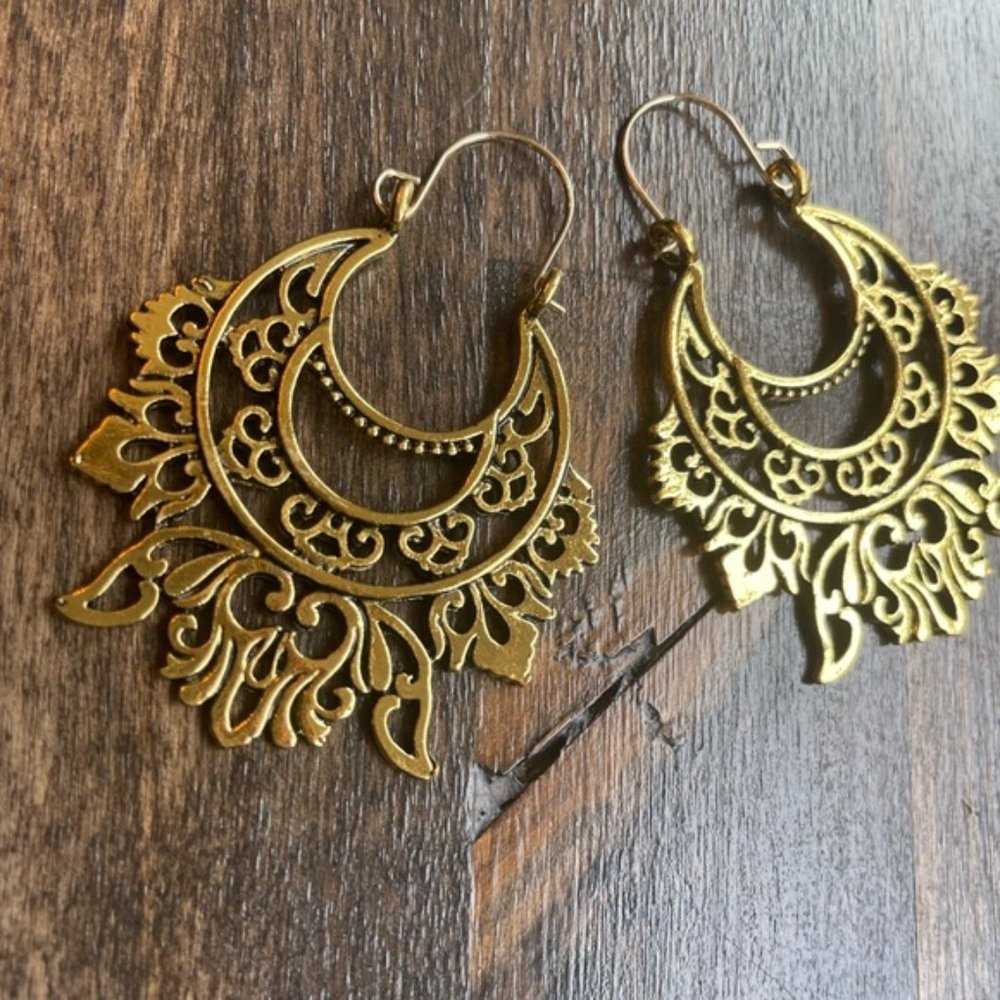 Gold Floral Hoop Earrings - Picture 3 of 5